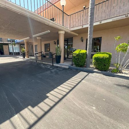 Tarpon Shores Inn Tarpon Springs Exterior foto